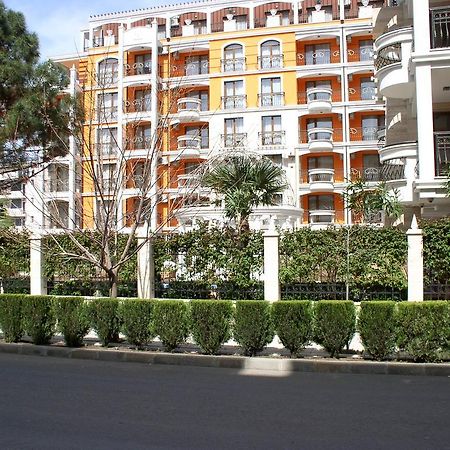 Lvv Palace Apartment Slăntjev Brjag Exteriör bild
